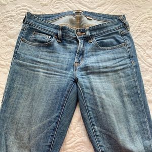 JCrew light wash skinny jeans size 26